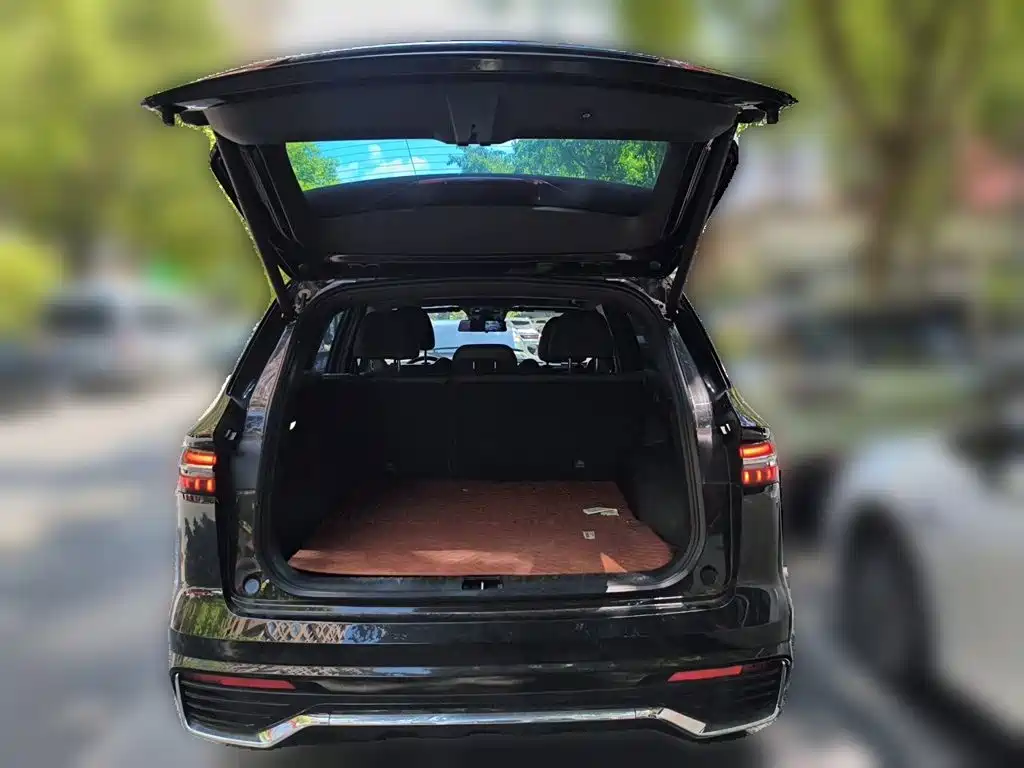 Geely Xingyue L — миниатюра 15