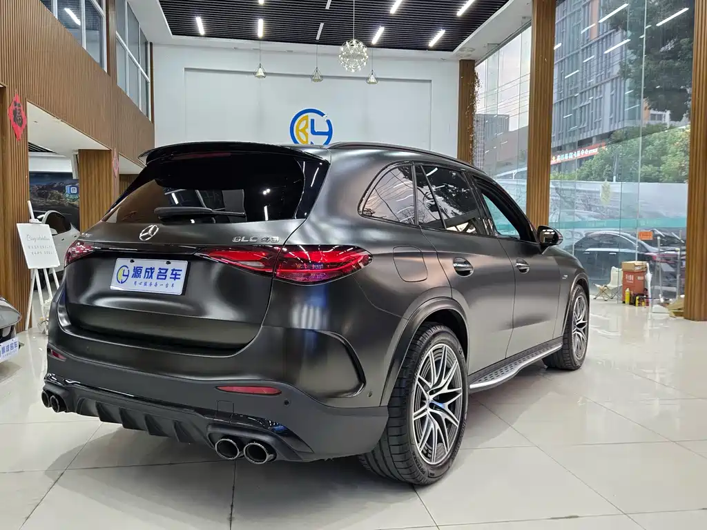 Mercedes-Benz GLC AMG — миниатюра 13