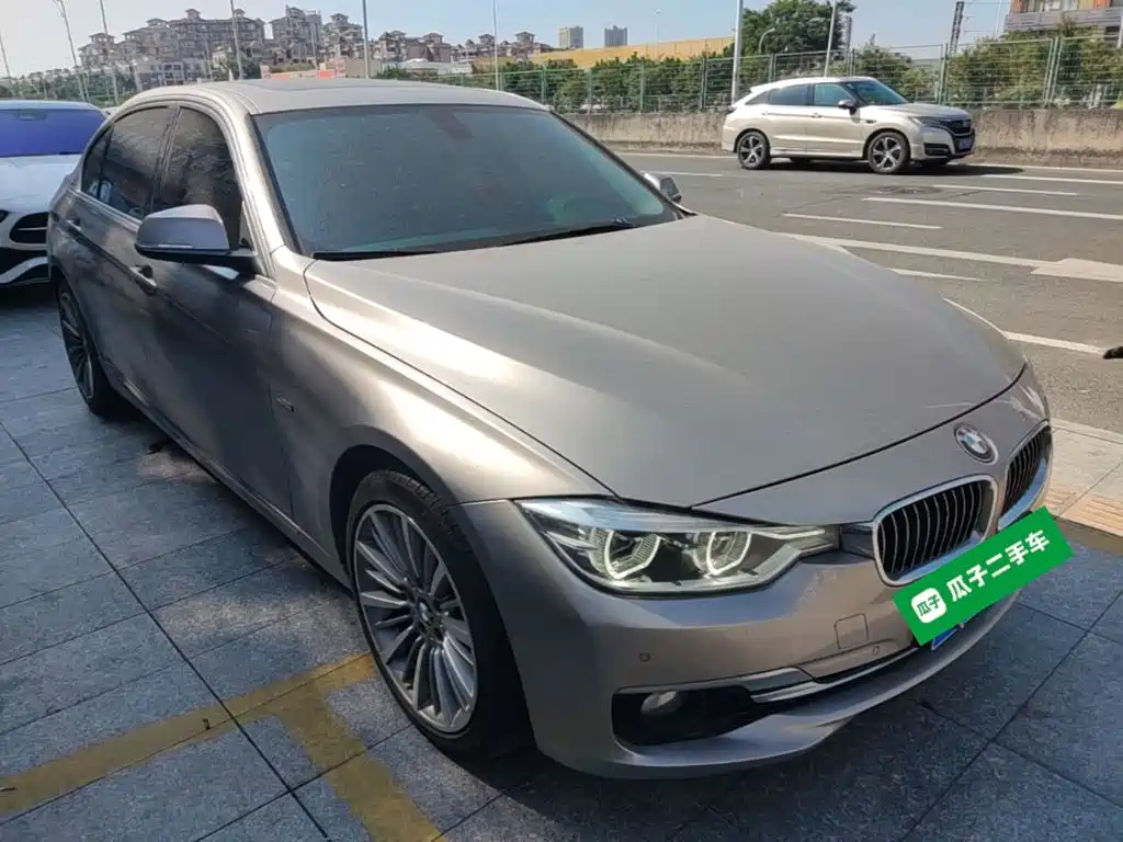 BMW 3 Series — миниатюра 4