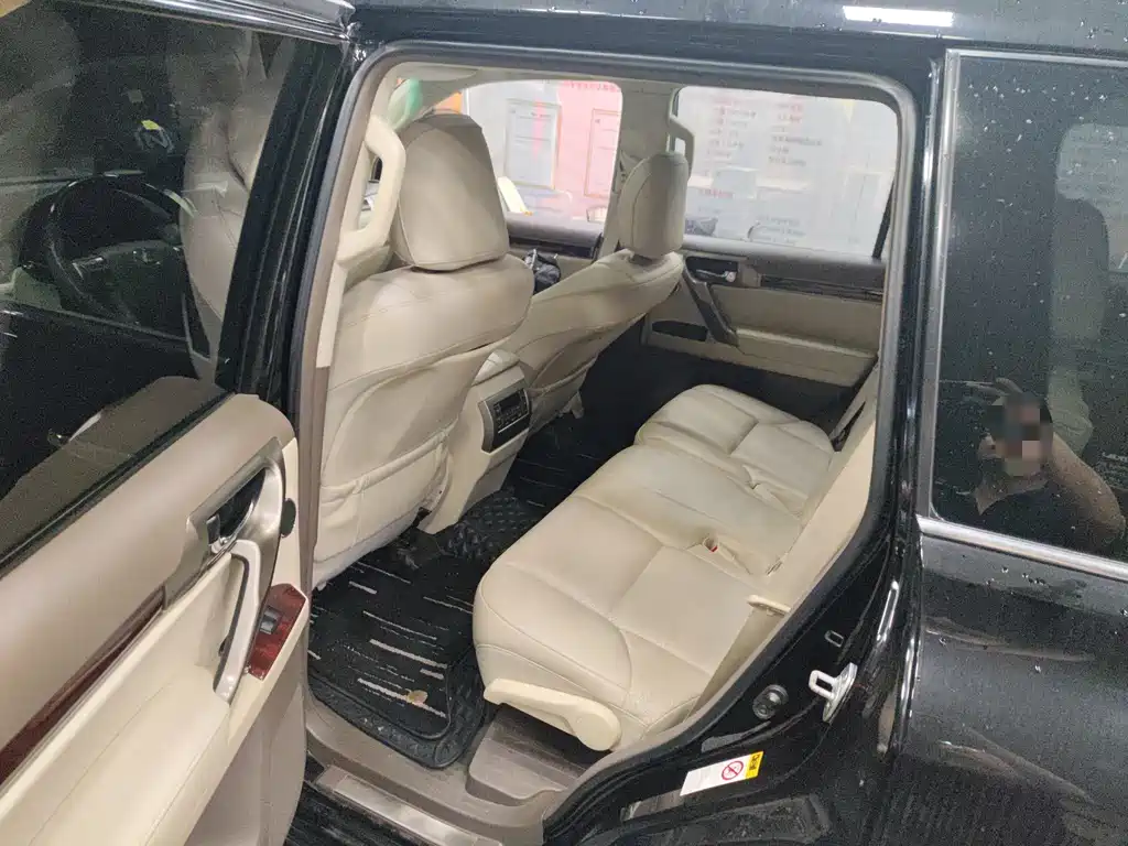 Lexus GX — миниатюра 4