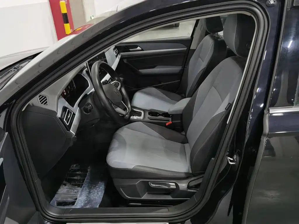 Volkswagen Lavida — миниатюра 10