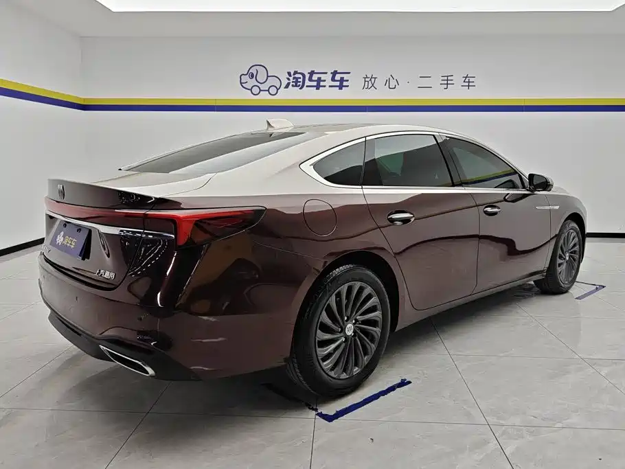 Buick LaCrosse — миниатюра 3