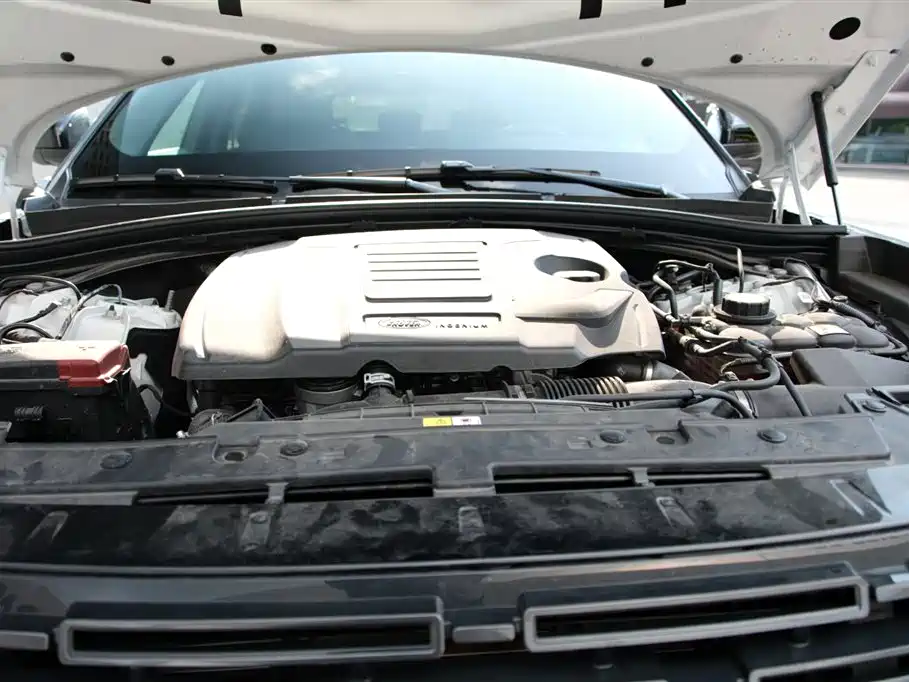 Land Rover Velar — миниатюра 23