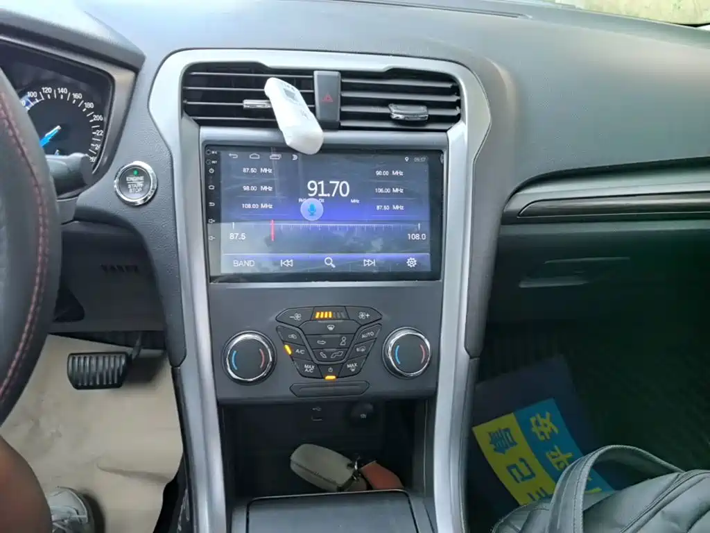 Ford Mondeo — миниатюра 13
