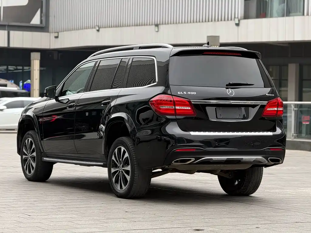 Mercedes-Benz GLS — миниатюра 16