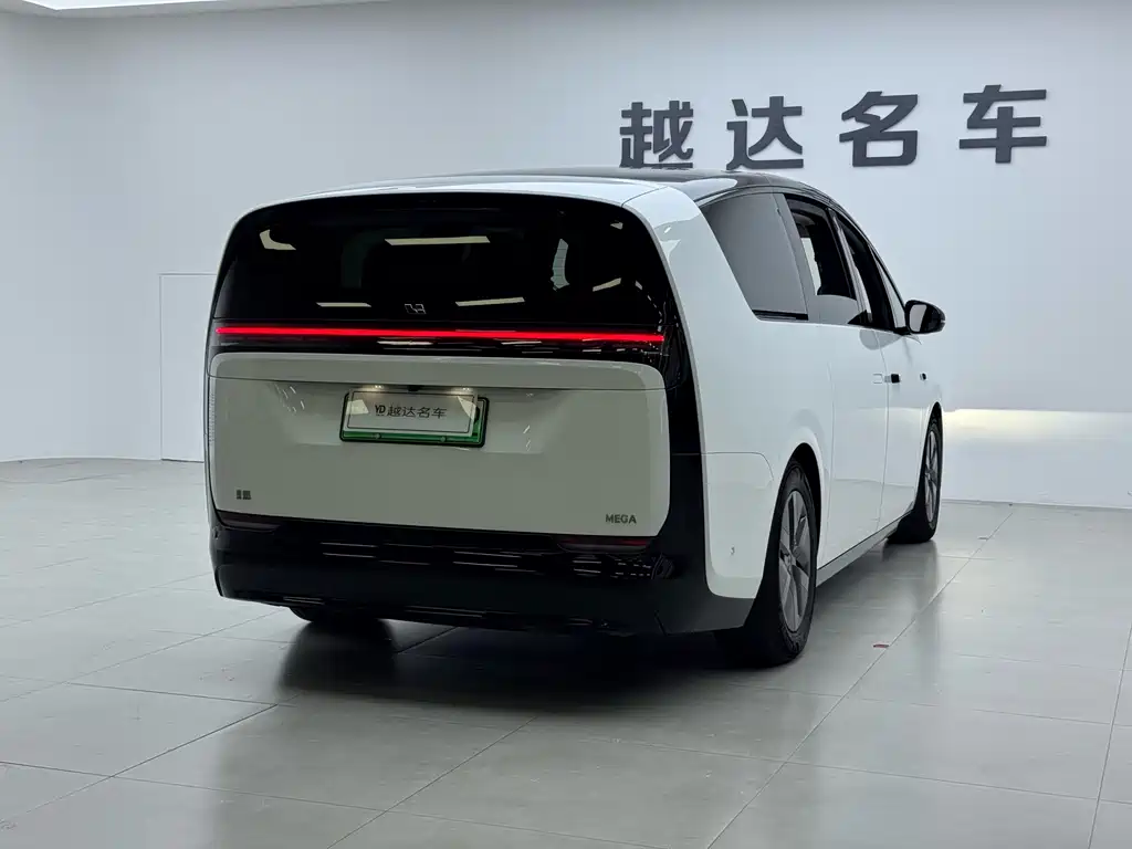 Li Auto Li MEGA — миниатюра 18