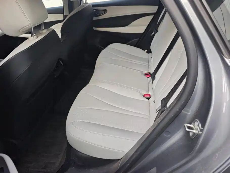 BYD Seal 05 DM-i — миниатюра 11