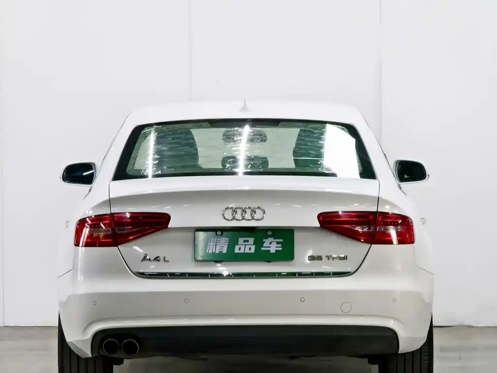 Audi A4L 2015 35 TFSI AT Comfort