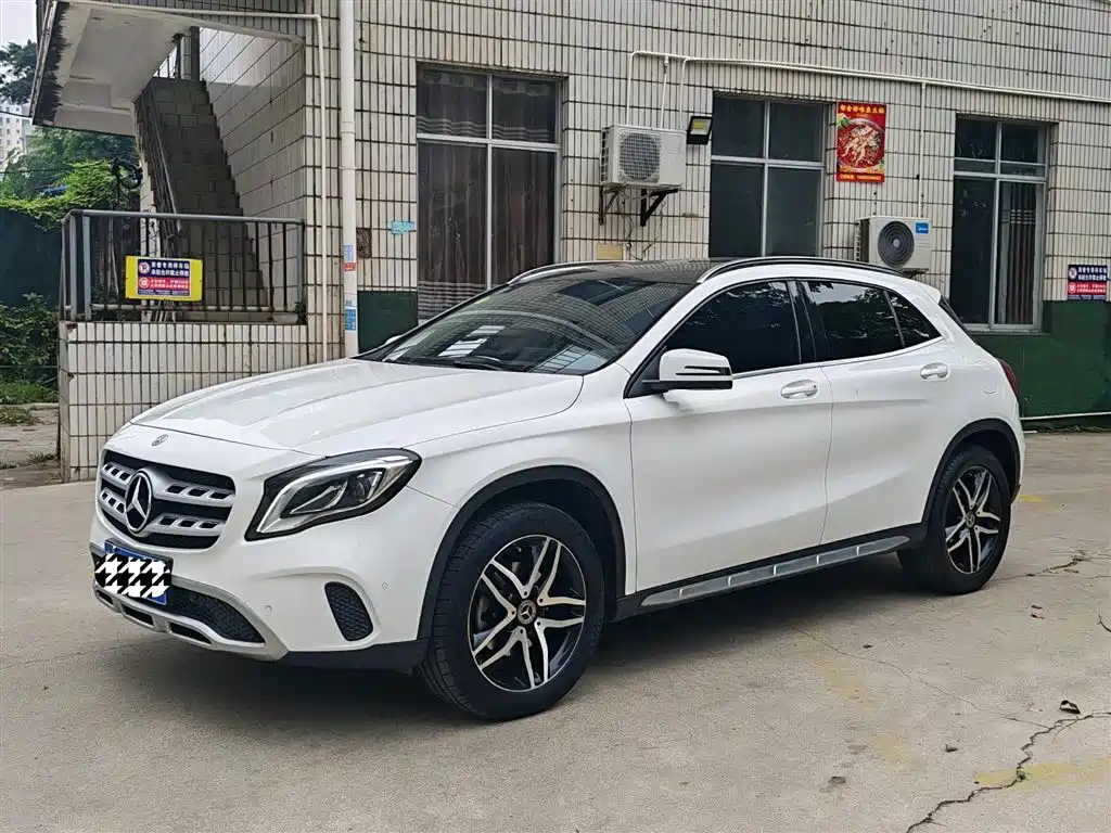 Mercedes-Benz GLA 2018
