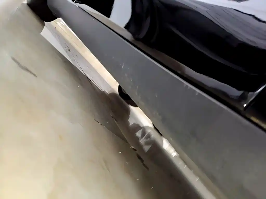 Tesla Model Y — миниатюра 21