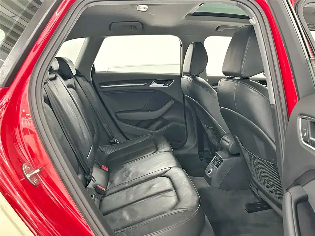 Audi A3 2018 30 Sportback 35 TFSI
