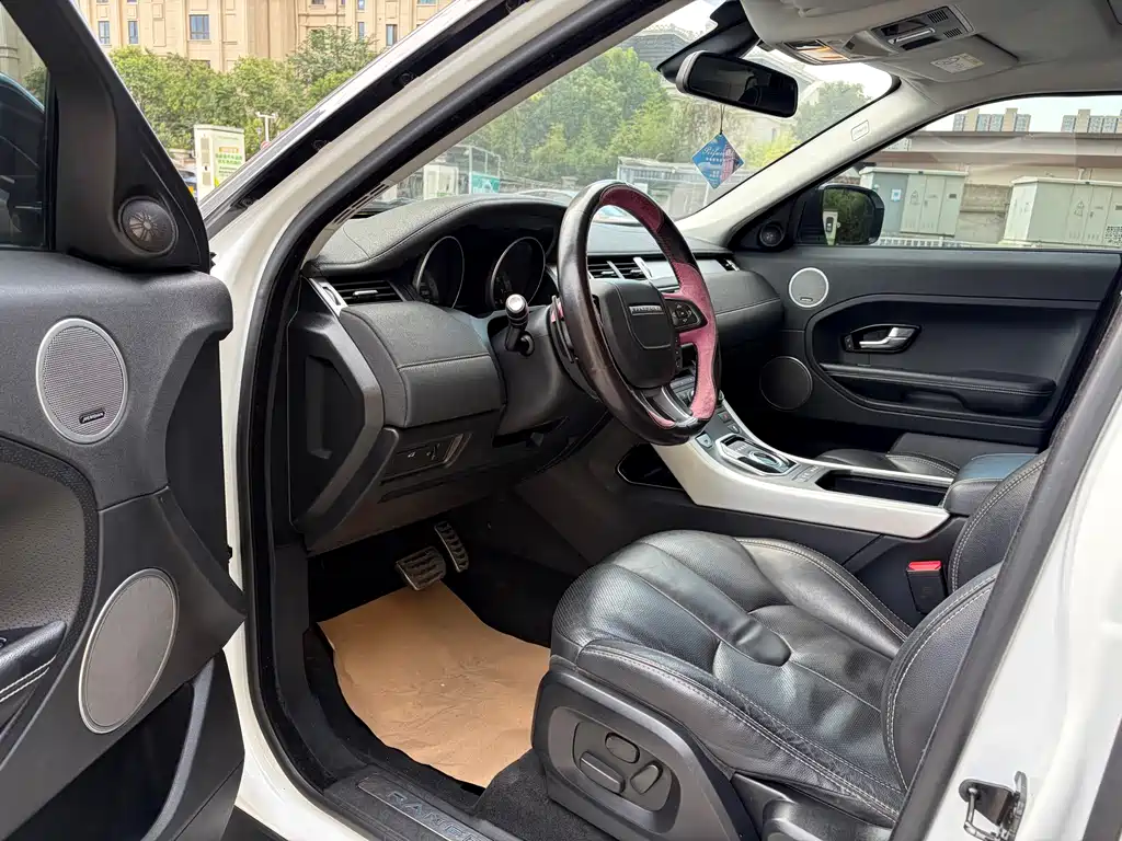 Land Rover Evoque (Import) — миниатюра 5