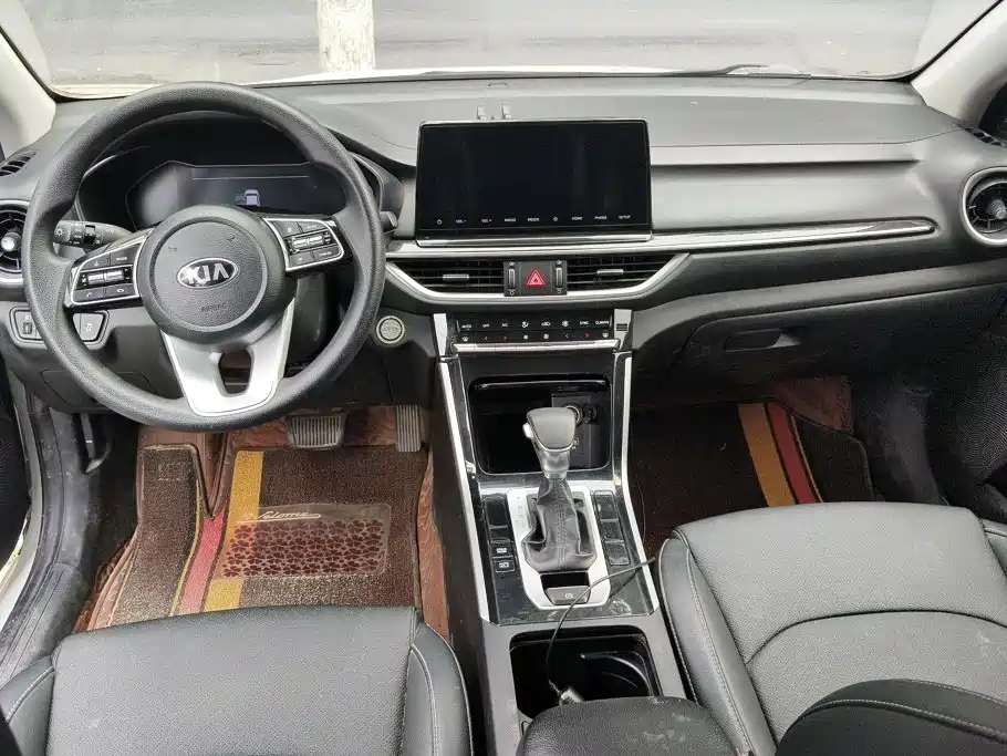 Kia K3 — миниатюра 12