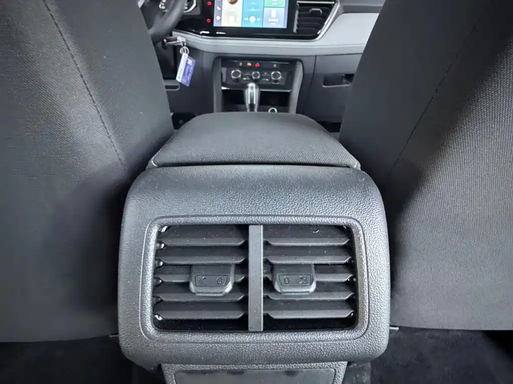 Jetta VS7 — миниатюра 14