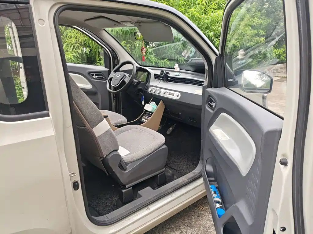 Wuling MINIEV — миниатюра 19