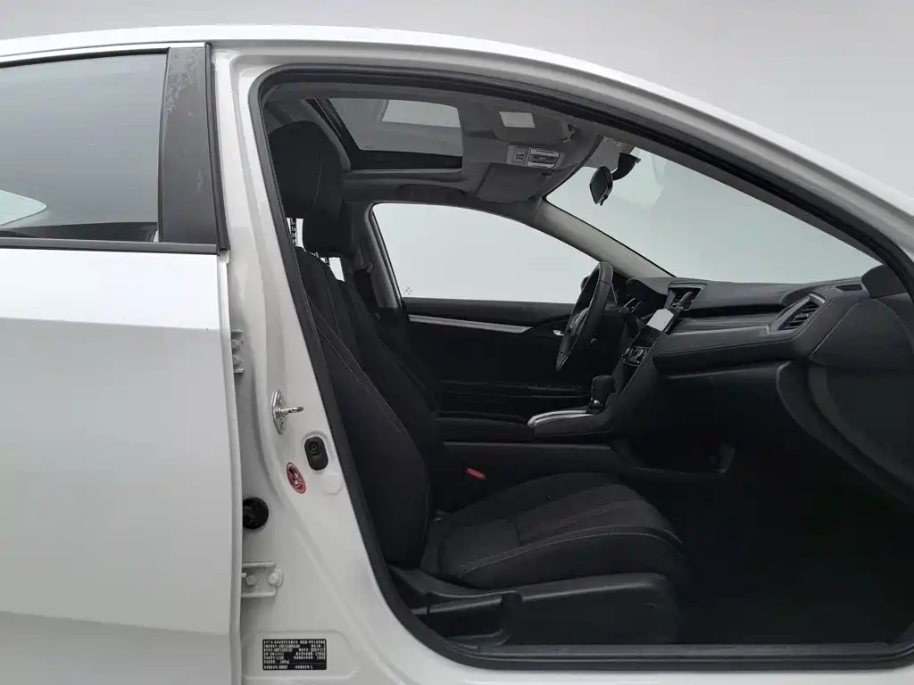 Honda Civic — миниатюра 23