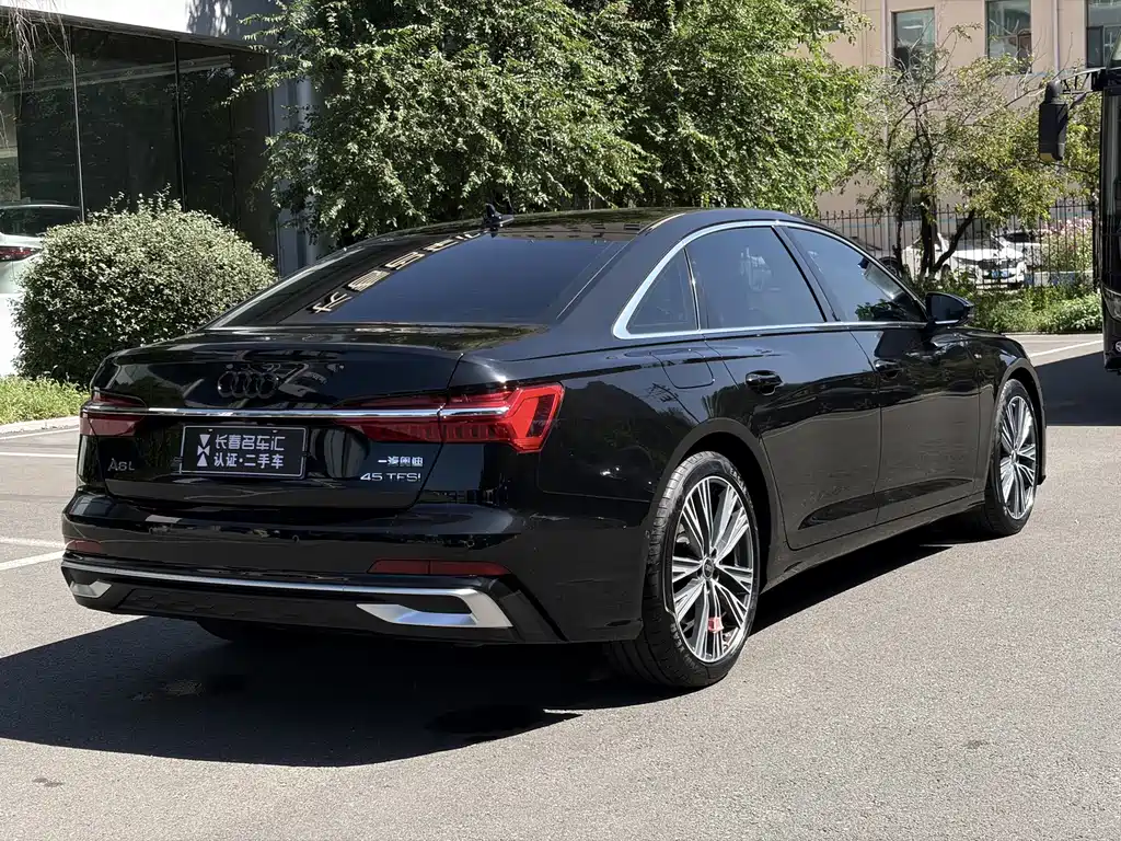 Audi A6L — миниатюра 4