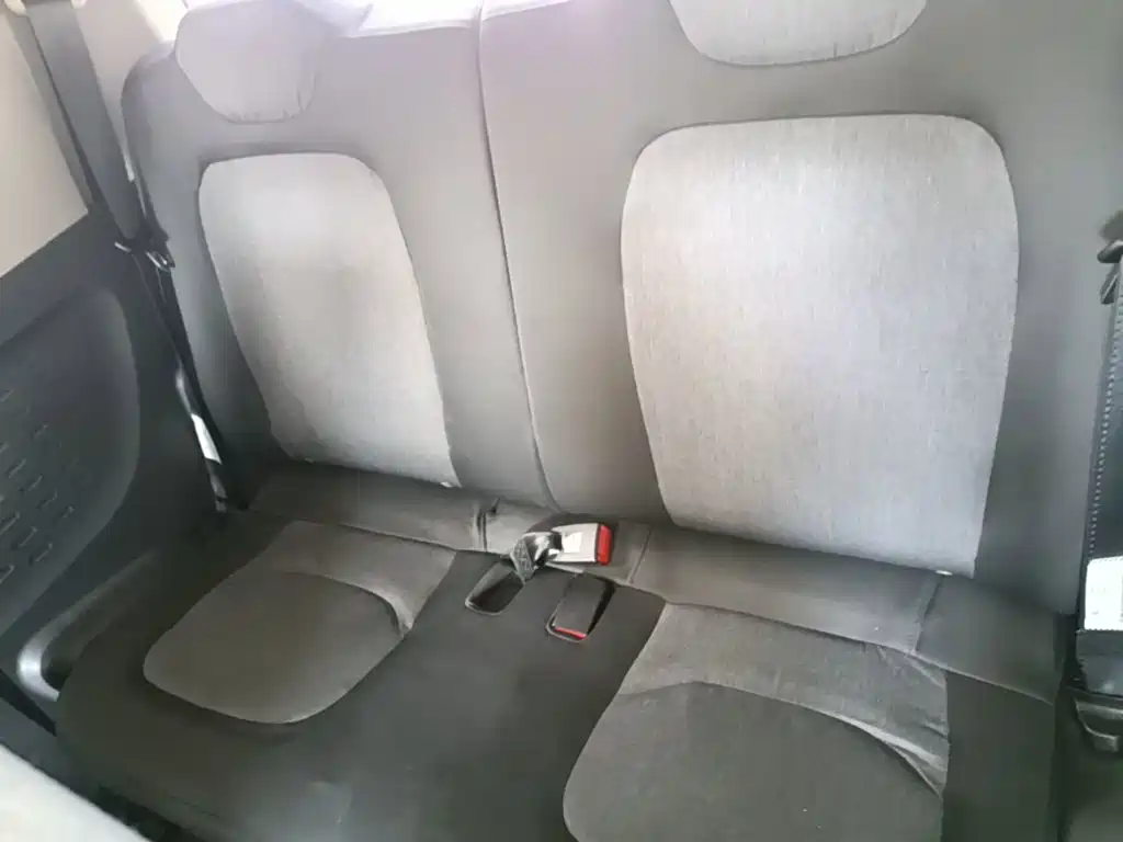 Wuling MINIEV — миниатюра 17