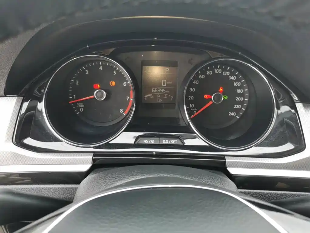Volkswagen Bora — миниатюра 12