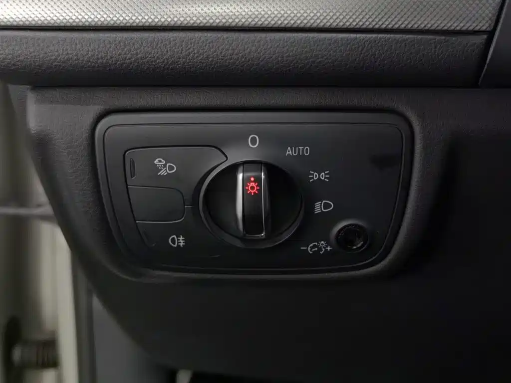 Audi A6L — миниатюра 21