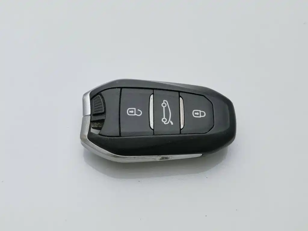 Peugeot 4008 — миниатюра 19