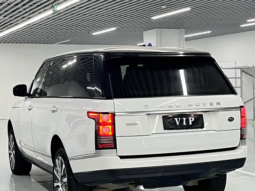 Land Rover Range Rover — миниатюра 16