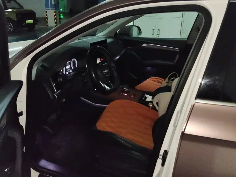 Audi Q5L — миниатюра 9