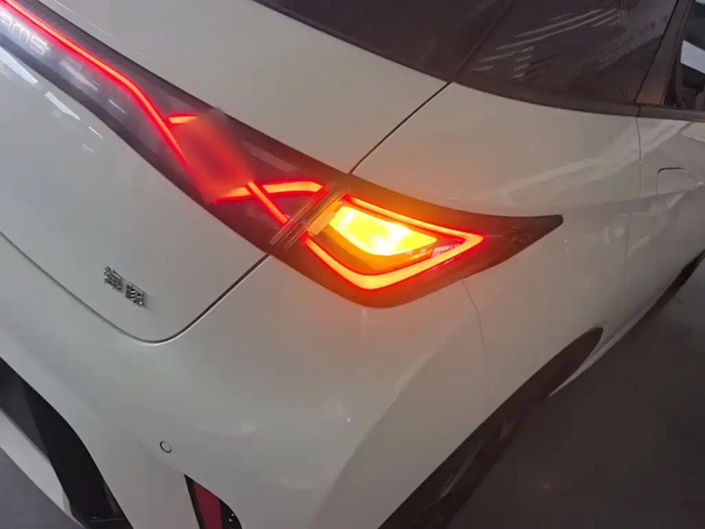 BYD Dolphin — миниатюра 8