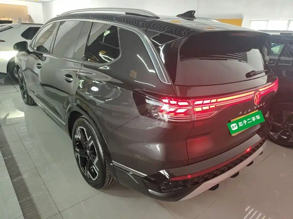 Volkswagen Talagon — миниатюра 5