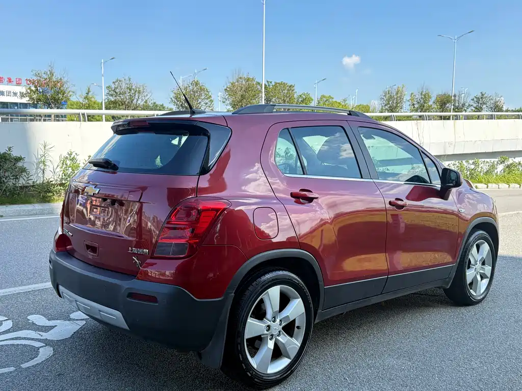 Chevrolet Trax — миниатюра 5