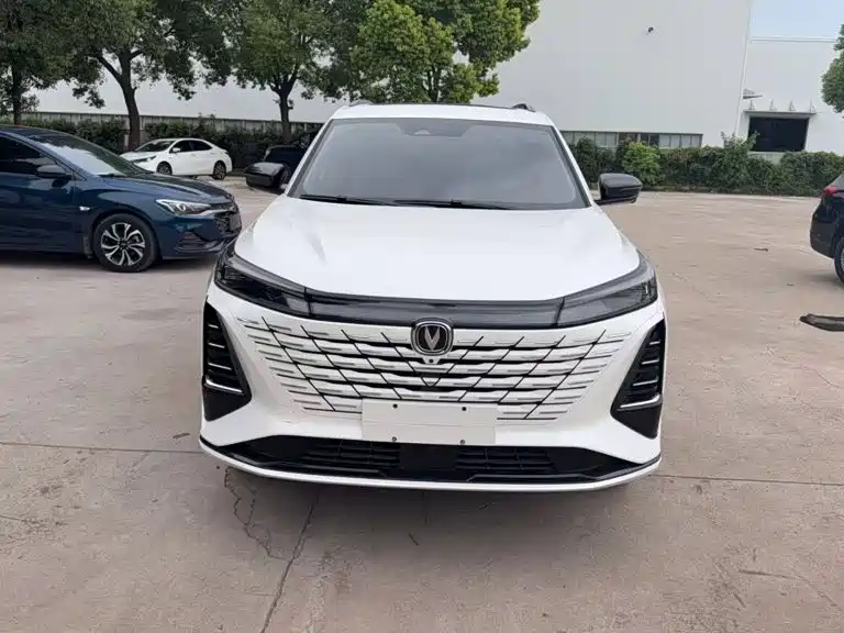 Changan Changan CS75PLUS — миниатюра 2