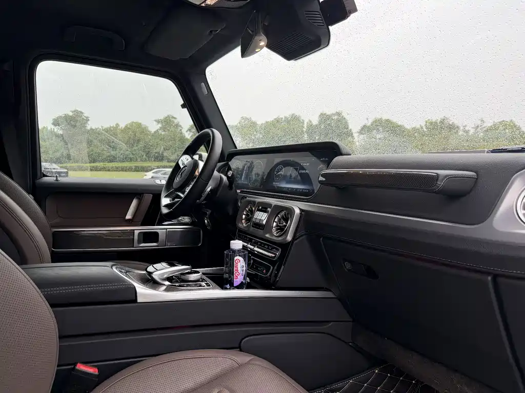 Mercedes-Benz G-Class — миниатюра 8