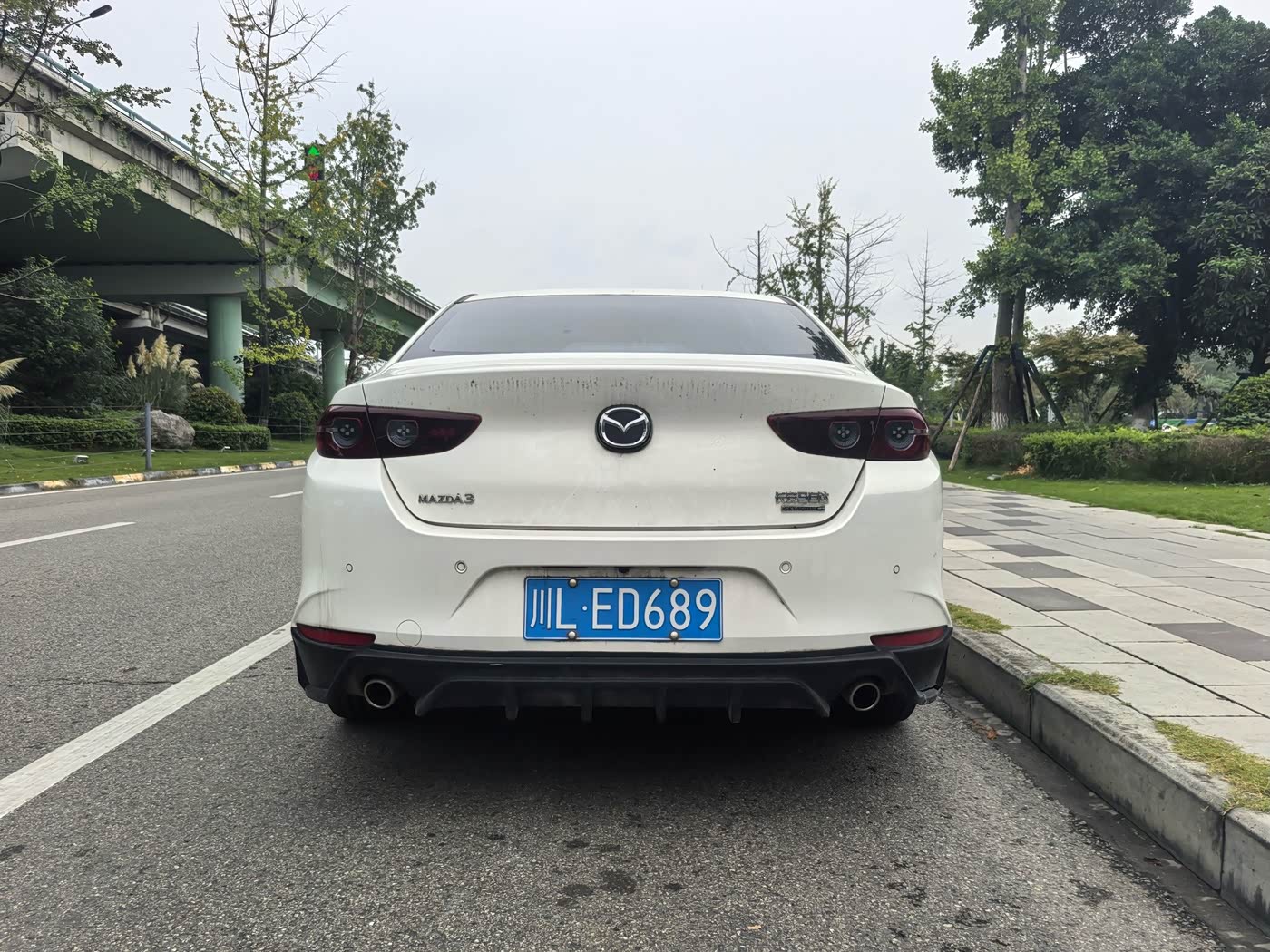 Mazda Mazda3 Axela 2.0 л 2024 г. Белый, пробег 18000 км