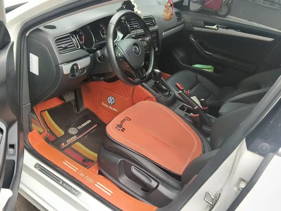Volkswagen Sagitar — миниатюра 8