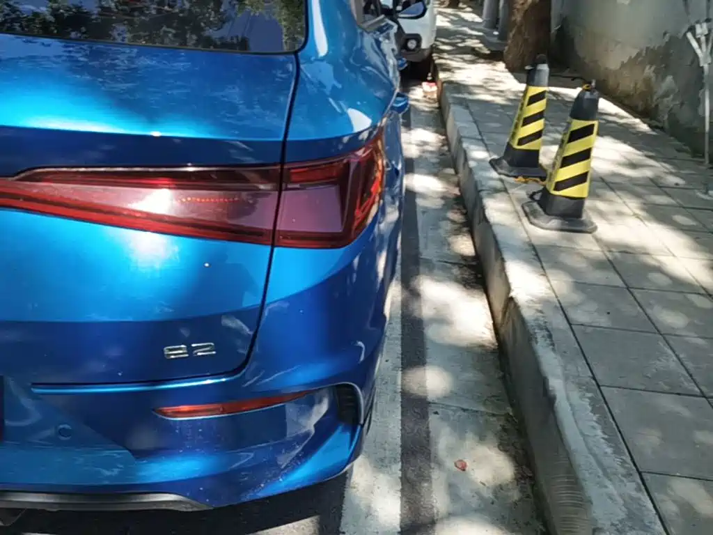 BYD e2 — миниатюра 8