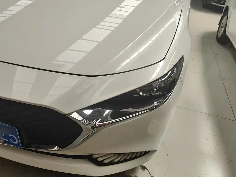 Mazda 3 Axela — миниатюра 5
