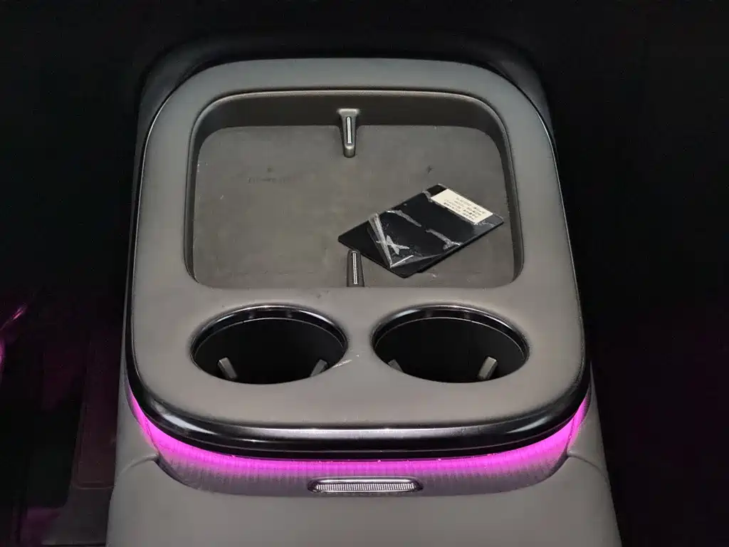 XPeng G7 — миниатюра 12