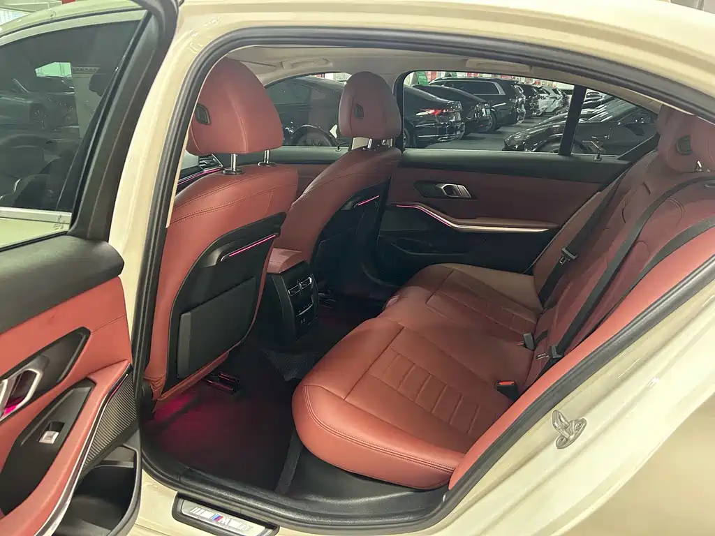 BMW 3 Series — миниатюра 8