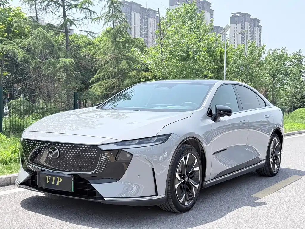 Mazda EZ-6 2024