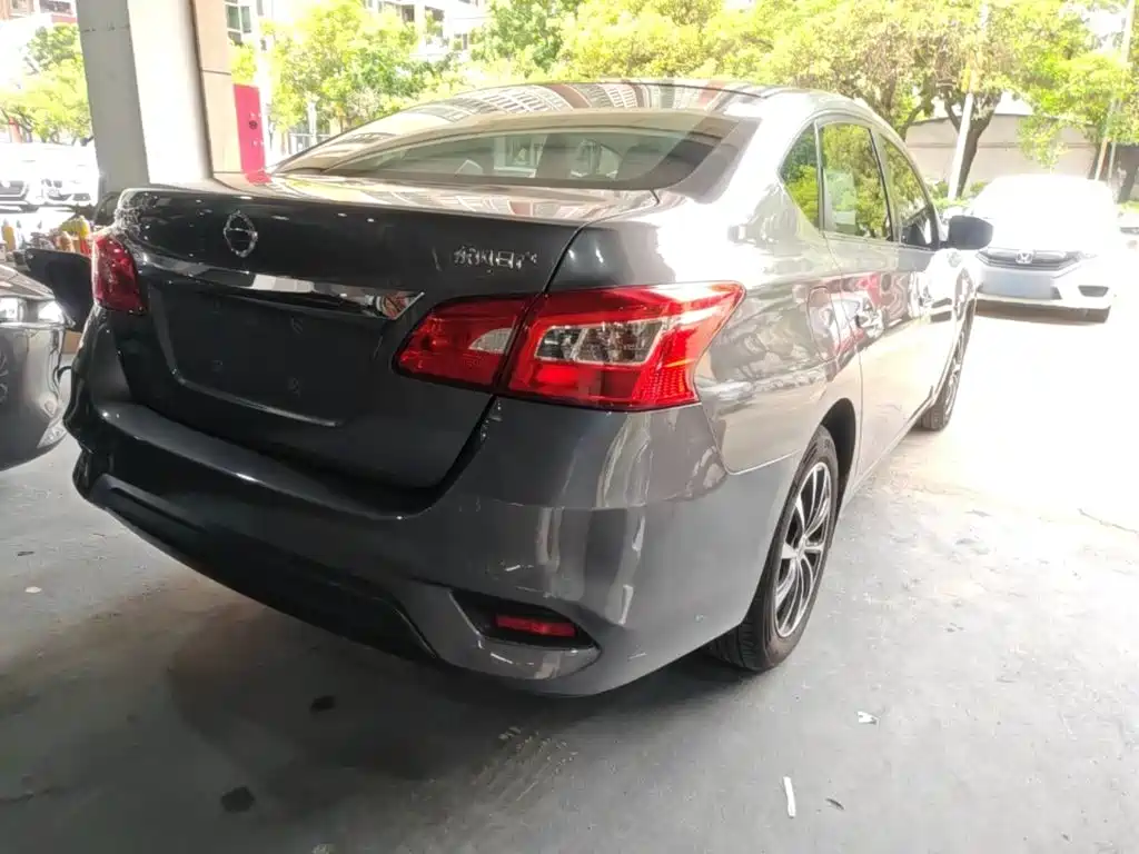 Nissan Sylphy — миниатюра 7