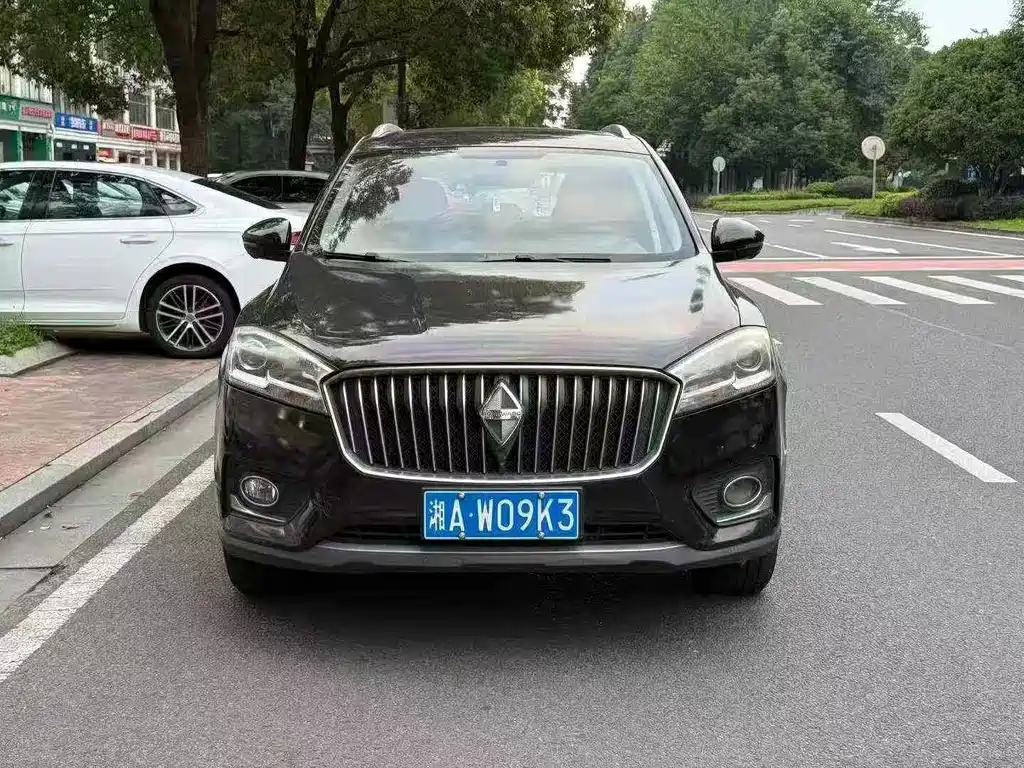 Borgward BX7 — миниатюра 2
