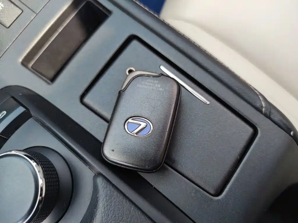 Lexus CT — миниатюра 9