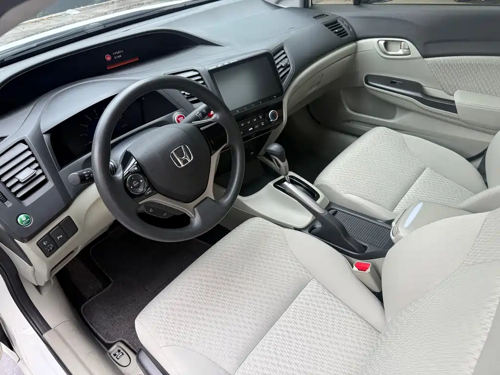Honda Civic 2016 1.8L AT Comfort