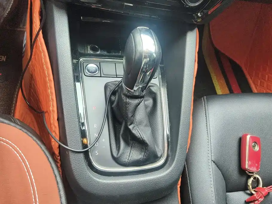 Volkswagen Sagitar — миниатюра 15