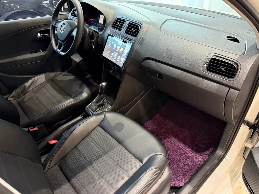 Volkswagen Polo — миниатюра 10