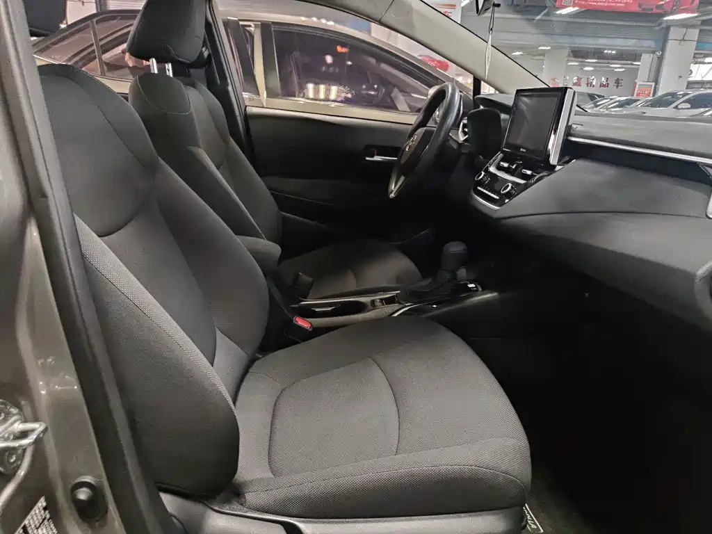 Toyota Corolla — миниатюра 10