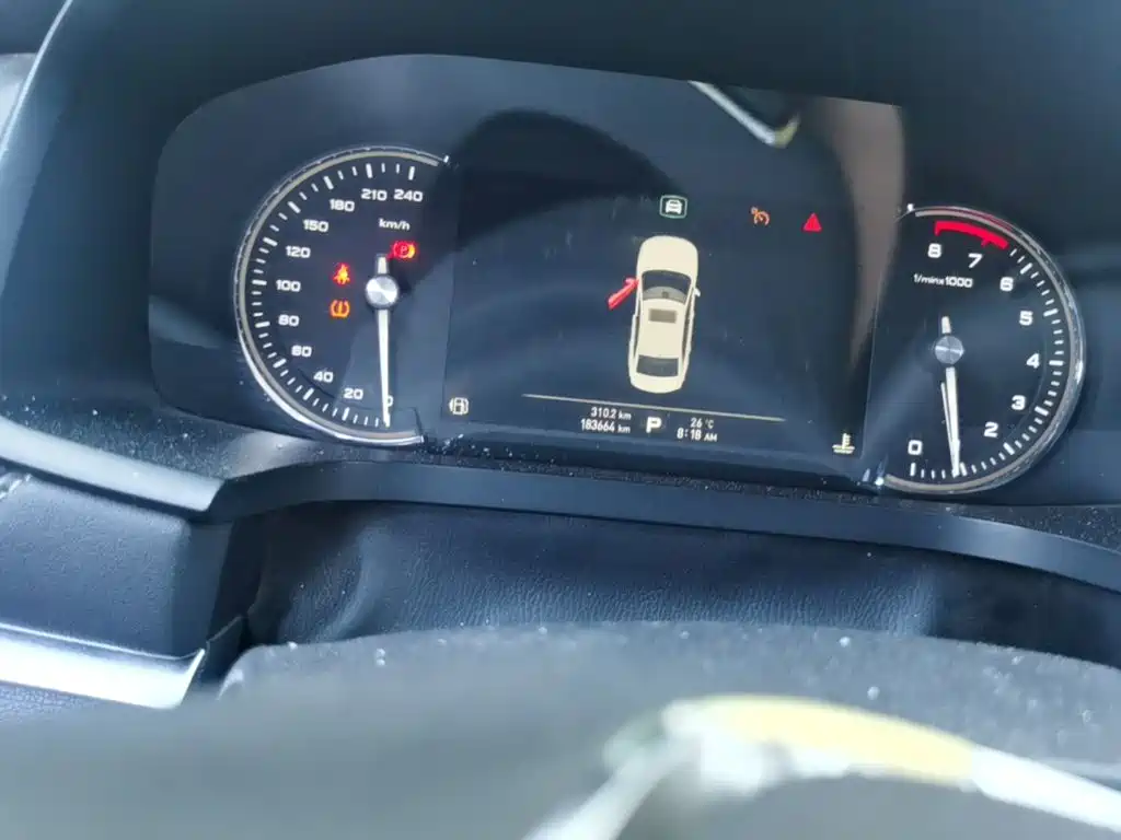 Roewe i6 Classic — миниатюра 17