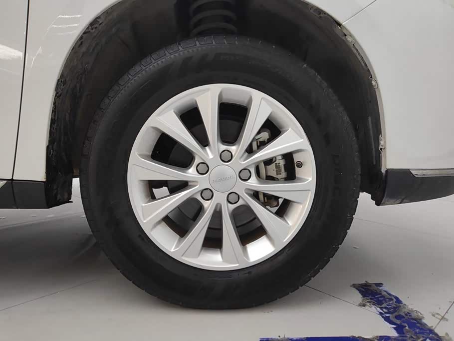Haval Haval M6 1.5 л 2021 г. Белый, пробег 12500 км