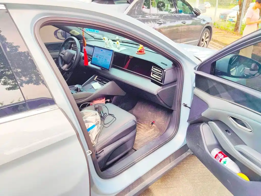 BYD Qin L — миниатюра 19