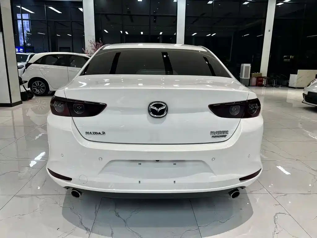 MAZDA 3 ANGKESAILA